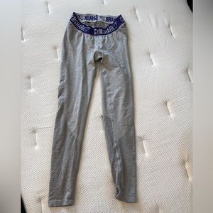 GREY GYMSHARK LEGGINGS